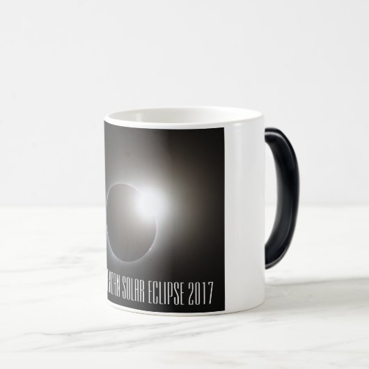 Grand tasse Morphing de l'éclipse solaire 2017 (Devant droit)
