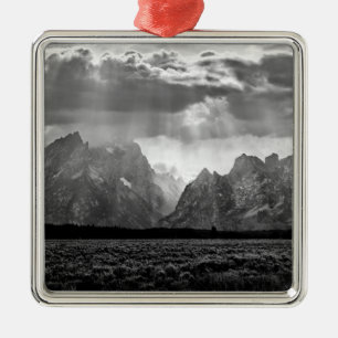 Grand Teton Mountain Range in Black and White Metalen Ornament