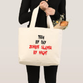 Grand Tote Bag Ado Zombie Slayer (Devant (produit))