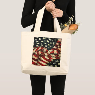 Grand Tote Bag Drapeau américain-Camouflage par Shirley Taylor