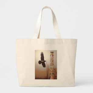 Grand Tote Bag Flying Raven & Totem-Pole Imaginaire Art
