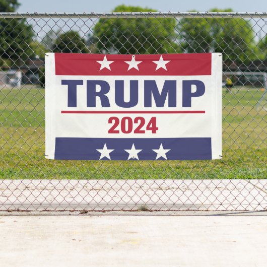 Grande bannière Trump 2024 en plein air (En situation)