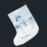 Grande Chaussette De Noël Bleu Snowman Stocking<br><div class="desc">Un mignon bonhomme de neige par jour de bleuissement orne les deux côtés de cette réserve de vacances. Customisez le nom d'un cadeau pour vous ou une autre personne.</div>