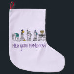 Grande Chaussette De Noël New York Hanoukka Purple Chanukah Holiday<br><div class="desc">Il présente une illustration originale en stylo et en encre de divers monuments de New York "habillés" pour la saison des fêtes. Parfait pour Hanoukka ! Cette conception est également disponible sur d'autres produits. Ne vois-tu pas ce que tu cherches ? Vous avez besoin d'aide pour la personnalisation ? Contactez...</div>