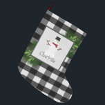 Grande Chaussette De Noël Snowman Buffalo Plaid Stocking<br><div class="desc">Ajoutez une touche festive à votre manteau de cheminée cette saison de vacances avec un Snowman Buffalo Plaid Stocking. Le design d'empaquetage comprend une boîte ornée de branches de pin et de charmant bonhomme de neige contre un arrière - plan en plaid de buffle noir et blanc avec un espace...</div>