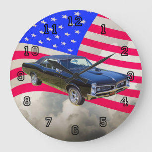 Grande Horloge Ronde 1967 Pontiac GTO et drapeau américain
