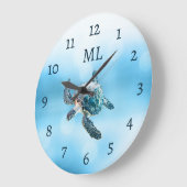 Grande Horloge Ronde 3D Turtle Silver Monogram (Angle)