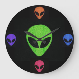 Grande Horloge Ronde Alien multicolore Clignotement de la face