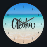 Grande Horloge Ronde Aloha Beach Hawaiian Island<br><div class="desc">Apportez l'esprit aloha à la vie dans votre maison avec cette scène de plage "Aloha" horloge murale design.</div>