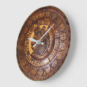 Grande Horloge Ronde American Calendar (Angle)