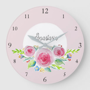Grande Horloge Ronde Baby Girl Pink Watercolor Flowers et nom Nursery