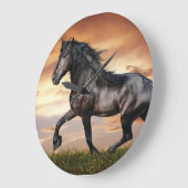 Grande Horloge Ronde Beau Cheval Noir (Angle)
