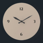 Grande Horloge Ronde Beige & Black Minimum Large Clock<br><div class="desc">Objets modernes ayant une conception minimale dans a beige et black color palette. A simple plain design with black numbers on a beige background. A est moderne, neutre : addition to your kitchen, living room or office wall, a thoughtful office modern gift or modern home gift for any occasion. You...</div>