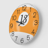 Grande Horloge Ronde Billard orange et blanc #13 Ball (Angle)