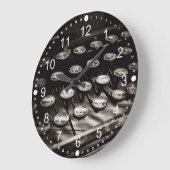 Grande Horloge Ronde Black White Old Antique (Angle)