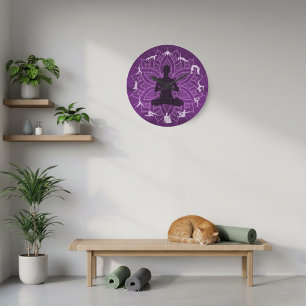 Grande Horloge Ronde Cadran mural mandala violet de 10" avec des postur