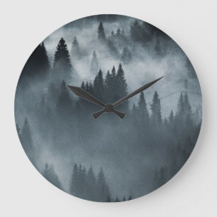 Grande Horloge Ronde Carpates d'hiver : Paysage des montagnes Sunrise