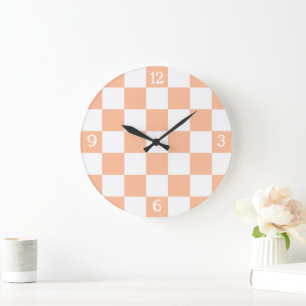 Grande Horloge Ronde Carrés à carreaux pêche et blanc géométrique rétro
