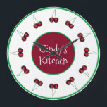 Grande Horloge Ronde Cerises Rouge Ripe Cerise Cuisine Décor Fruit Art<br><div class="desc">Le design présente une illustration originale d'une paire de cerises rouges mûres d'été. Idéal pour votre gourmet préféré. Personnalisez simplement vos informations. Cette conception est également disponible sur d'autres produits. De nombreuses autres créations sur le thème des fruits sont également disponibles dans cette boutique.Vous ne voyez pas ce que vous...</div>