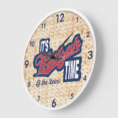 Grande horloge ronde "C'est le temps de Matzah" (Angle)