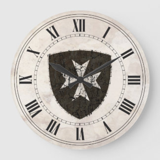 Grande Horloge Ronde Chevaliers Hospitaliers Cross, en détresse