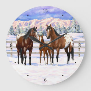 Grande Horloge Ronde Chevaux Appaloosa De Baie Brown En Neige