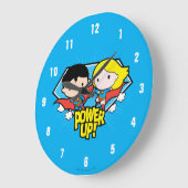 Grande Horloge Ronde Chibi Superman & Chibi Supergirl Power Up! (Angle)