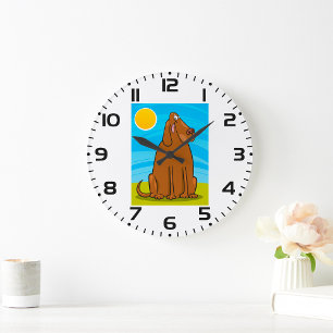Grande Horloge Ronde Chien Brun Géant Drôle Assis au Soleil