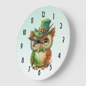 Grande Horloge Ronde Chouette mignonne dans un chapeau vert (Angle)