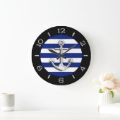 Grande Horloge Ronde Chrome Ancre sur Navy Blue Stripes Dial (Maison)