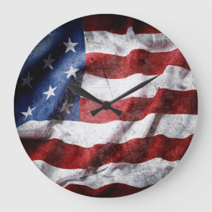 Grande Horloge Ronde Closeup gronge le drapeau américain.