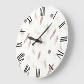 Grande Horloge Ronde Collection Boho de luxe en plumes branchées (Angle)