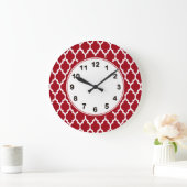 Grande Horloge Ronde Cranberry Red White Marocain Quatrefoil Motif #4 (Maison)
