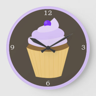 Grande Horloge Ronde Cupcake mauve aux bleuets