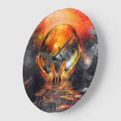 Grande Horloge Ronde Dans les mains du créateur (Angle)