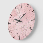 Grande Horloge Ronde Design en terrazzo en marbre doré (Angle)