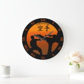 Grande Horloge Ronde Deux Combattants De Karaté Avec Soleil Levant (Maison)