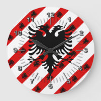 Drapeau à rayures albanais