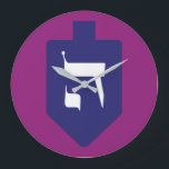 Grande Horloge Ronde Dreidel Hebrew Letters Hey Shin Hanukkah<br><div class="desc">Indigo-blue dreidel on vibrant dark magenta background with the Hebrew letter shin on one side and on the other for the celebrations of the Jewish holiday of Hanukkah. Traditionally, during the holiday of Chanukah, children (and oft adults) play a safe-hazard game with a dreidel (or sevivon in Hebrew moderne). On...</div>