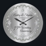 Grande Horloge Ronde Elegant Diamond Jubilee 75th Wedding Anniversary<br><div class="desc">Une élégance opulente encadre ce 75ème anniversaire mariage dans un design diamant à coquilles Saint-Jacques unique avec un diamant central en goutte de fer avec des éclats faux ajoutés sur un dégradé de couleur argentée. Design original par Holiday Hearts Designs (droits réservés). Veuillez noter que tous les embellissements sont imprimés...</div>