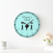 Grande Horloge Ronde .et cinq, six, sept, huit Dancer (Maison)