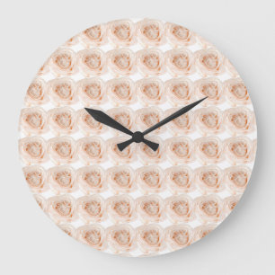 Grande Horloge Ronde Fleur rose blanche