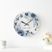 Grande Horloge Ronde Fleurs aquarelles bleu poussiéreux élégantes argen (Maison)