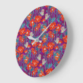 Grande Horloge Ronde Fleurs orange sur coussin pourpre (Angle)