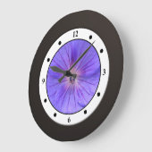 Grande Horloge Ronde Floral Blue Garden Flower Chiffres modernes (Angle)