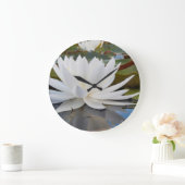 Grande Horloge Ronde Fragrant Water Lily (Maison)
