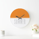 Grande Horloge Ronde Fun Bold Bright Orange White Mince ÉTÉ Texte (Maison)