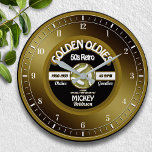Grande Horloge Ronde Fun Golden Oldies Vinyl 45 Record Personnalisé<br><div class="desc">Amusant,  personnalisé 50's rétro ventilateur de musique "Golden Oldies" personnalisé horloge murale. Idée de cadeau pour tout amateur de musique.</div>
