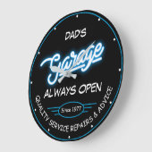 Grande Horloge Ronde Garage Papa ou Any Name and Date White Blue Cool (Angle)