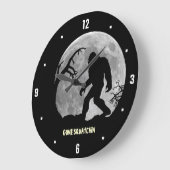 Grande Horloge Ronde Gone Squatching avec lune et silhouette (Angle)